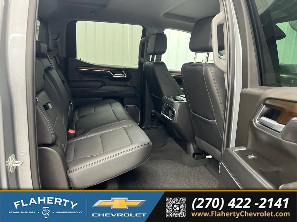 Used 2025 GMC Sierra 1500 Denali w/ Technology Package AWD/4WD image 13
