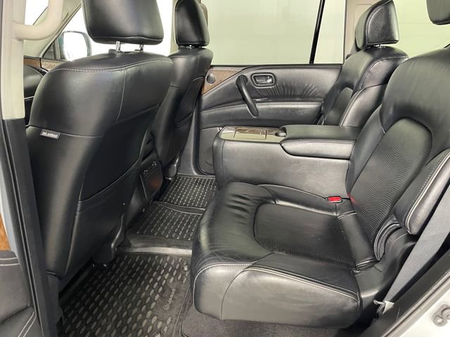 Used 2015 INFINITI QX80 4WD w/ Driver's Assistance Package image 16