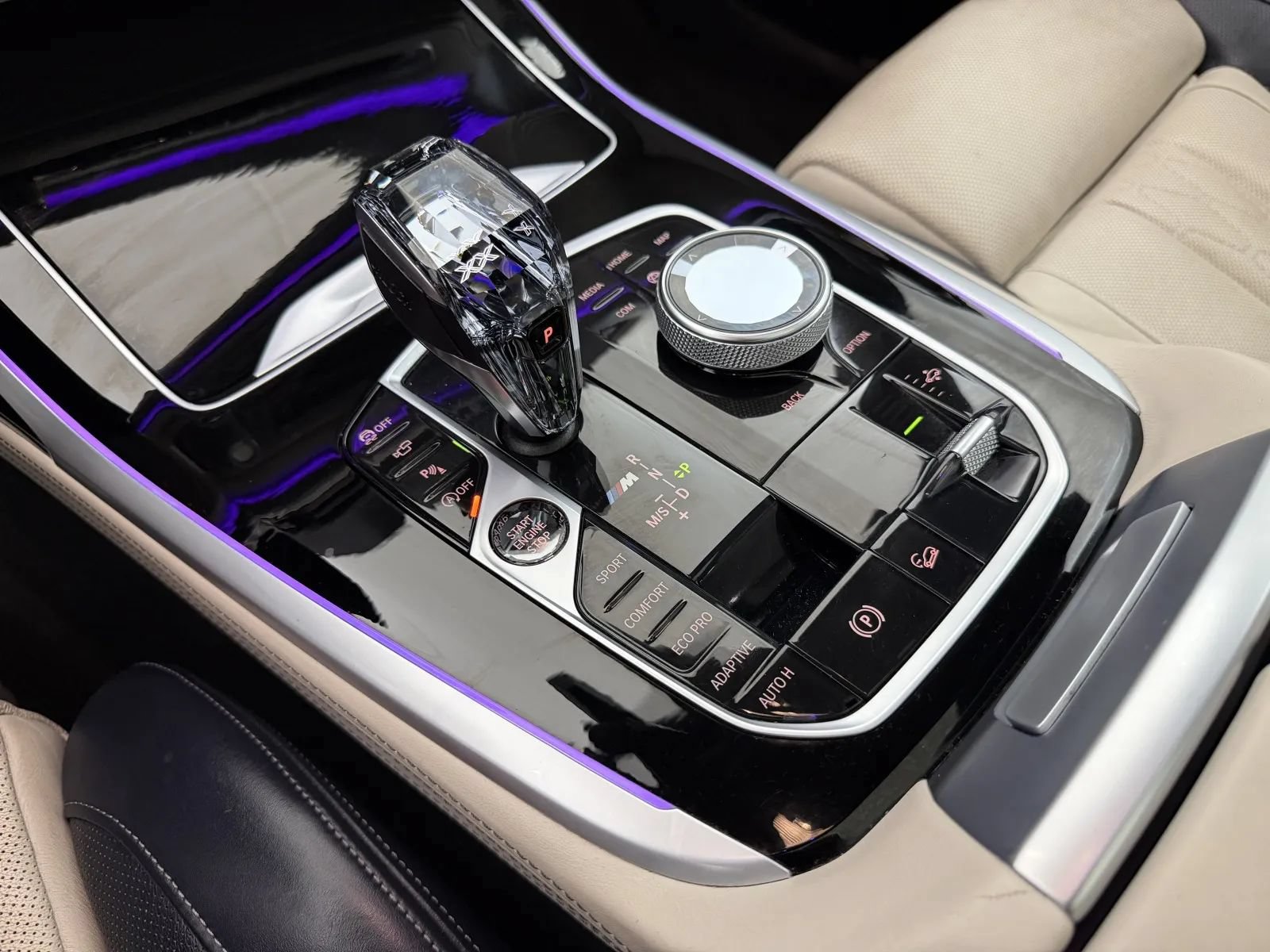 Used 2020 BMW X7 M50i w/ Executive Package AWD/4WD image 44