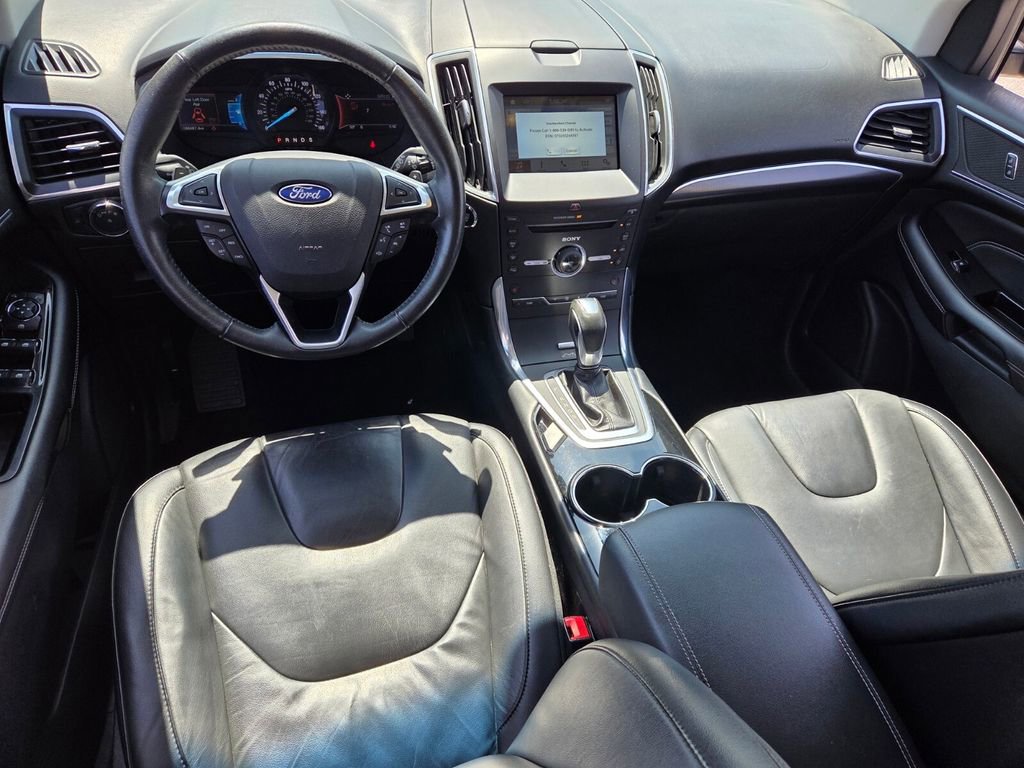 Used 2016 Ford Edge Titanium image 8