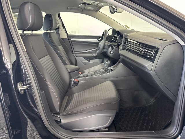 New 2025 Volkswagen Jetta S image 4