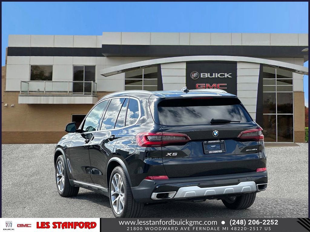 Used 2021 BMW X5 xDrive45e w/ Premium Package image 4