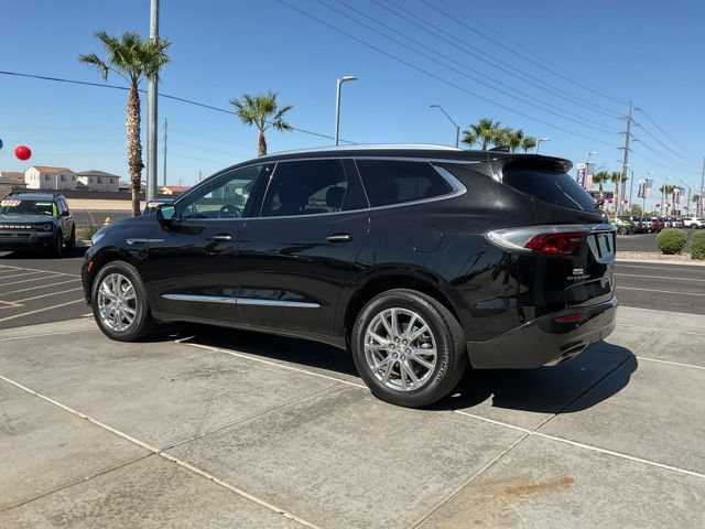 Used 2023 Buick Enclave Essence w/ Experience Buick Package FWD image 5