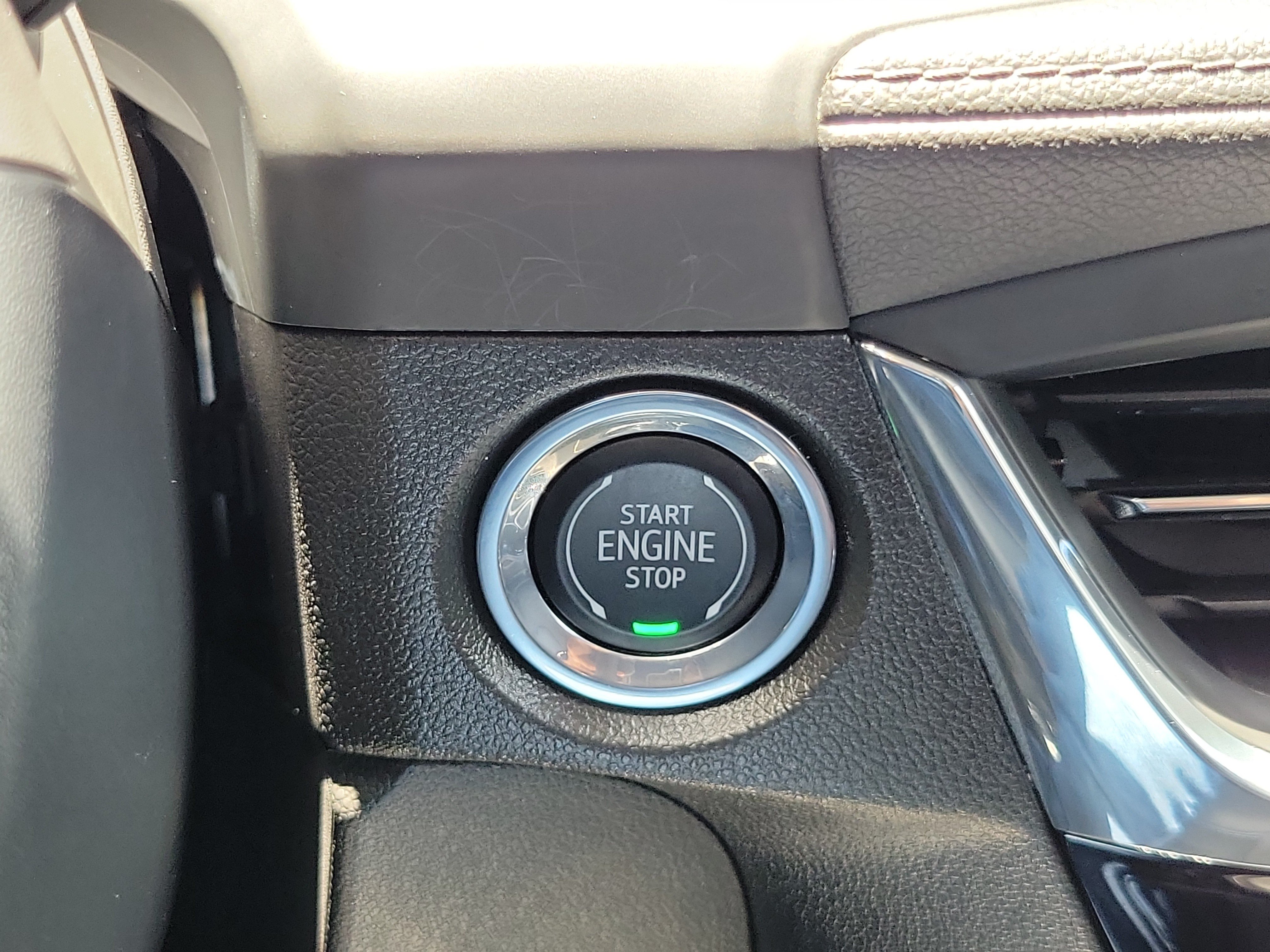 Used 2025 Buick Encore GX Sport Touring FWD image 23