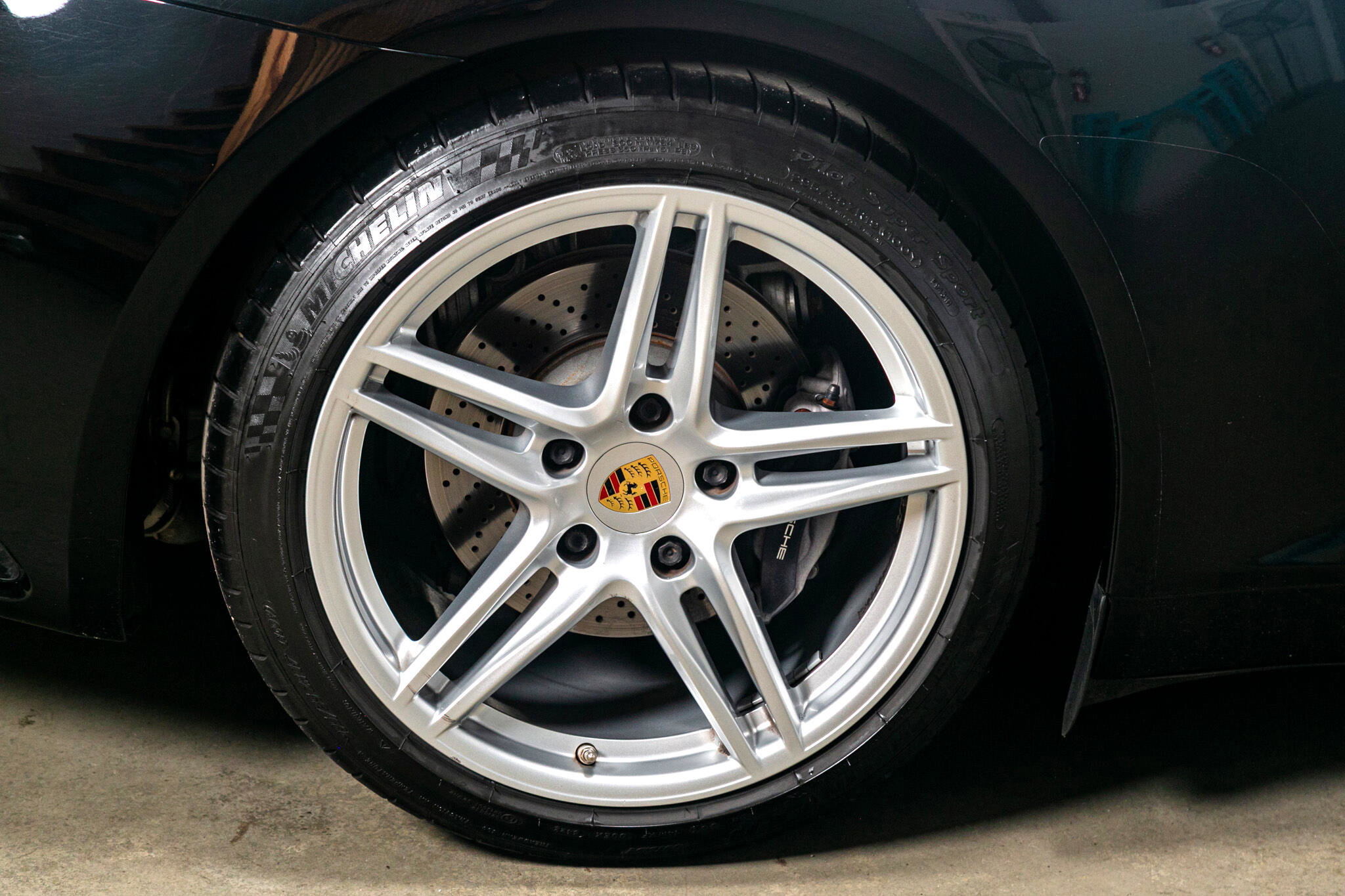 Used 2017 Porsche 911 Carrera image 21