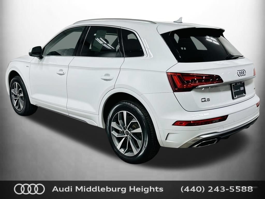 Certified 2023 Audi Q5 2.0T Premium w/ Convenience Package AWD/4WD image 6
