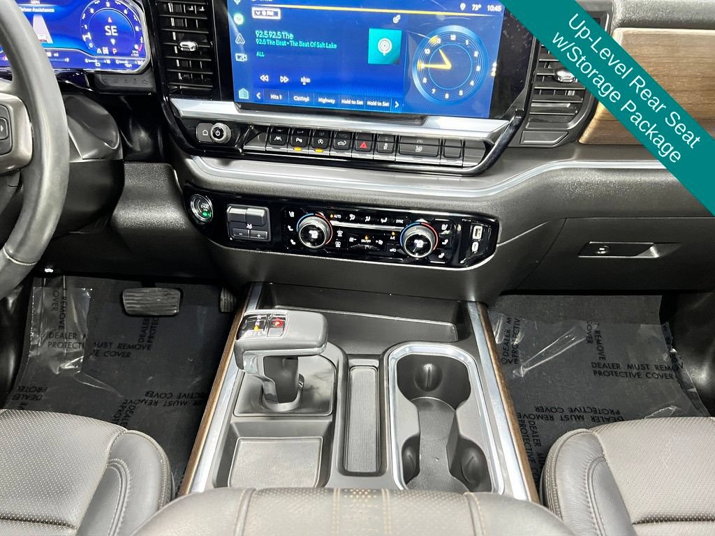 Used 2025 Chevrolet Silverado 1500 High Country AWD/4WD image 4