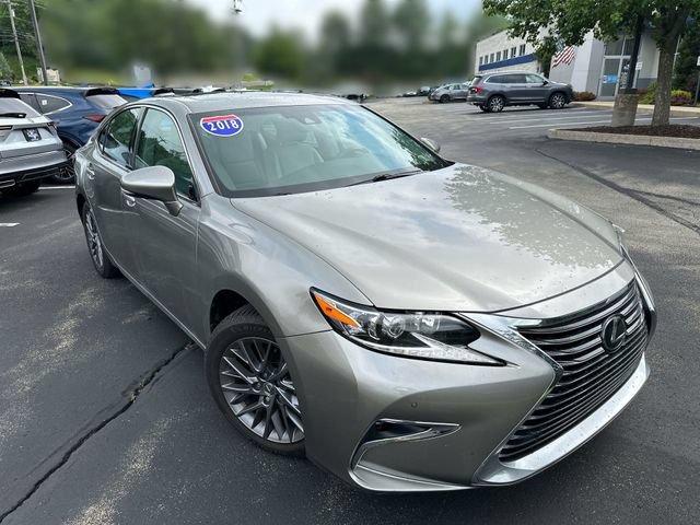Used 2018 Lexus ES 350 w/ Navigation System Package FWD image 11