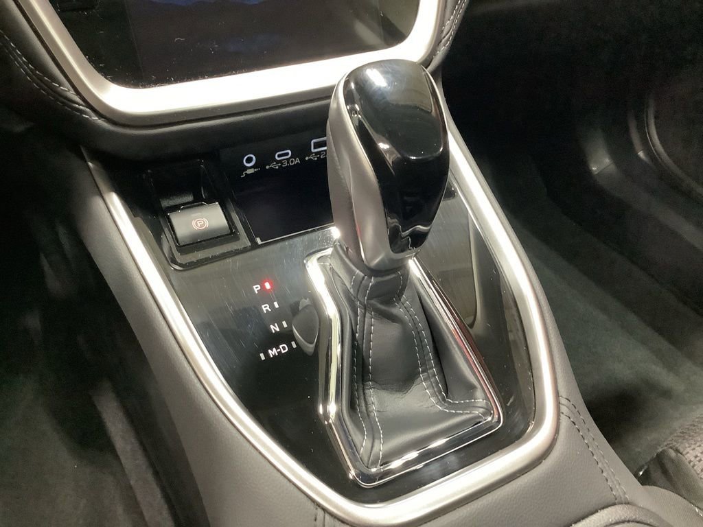 Used 2025 Subaru Outback Premium image 16