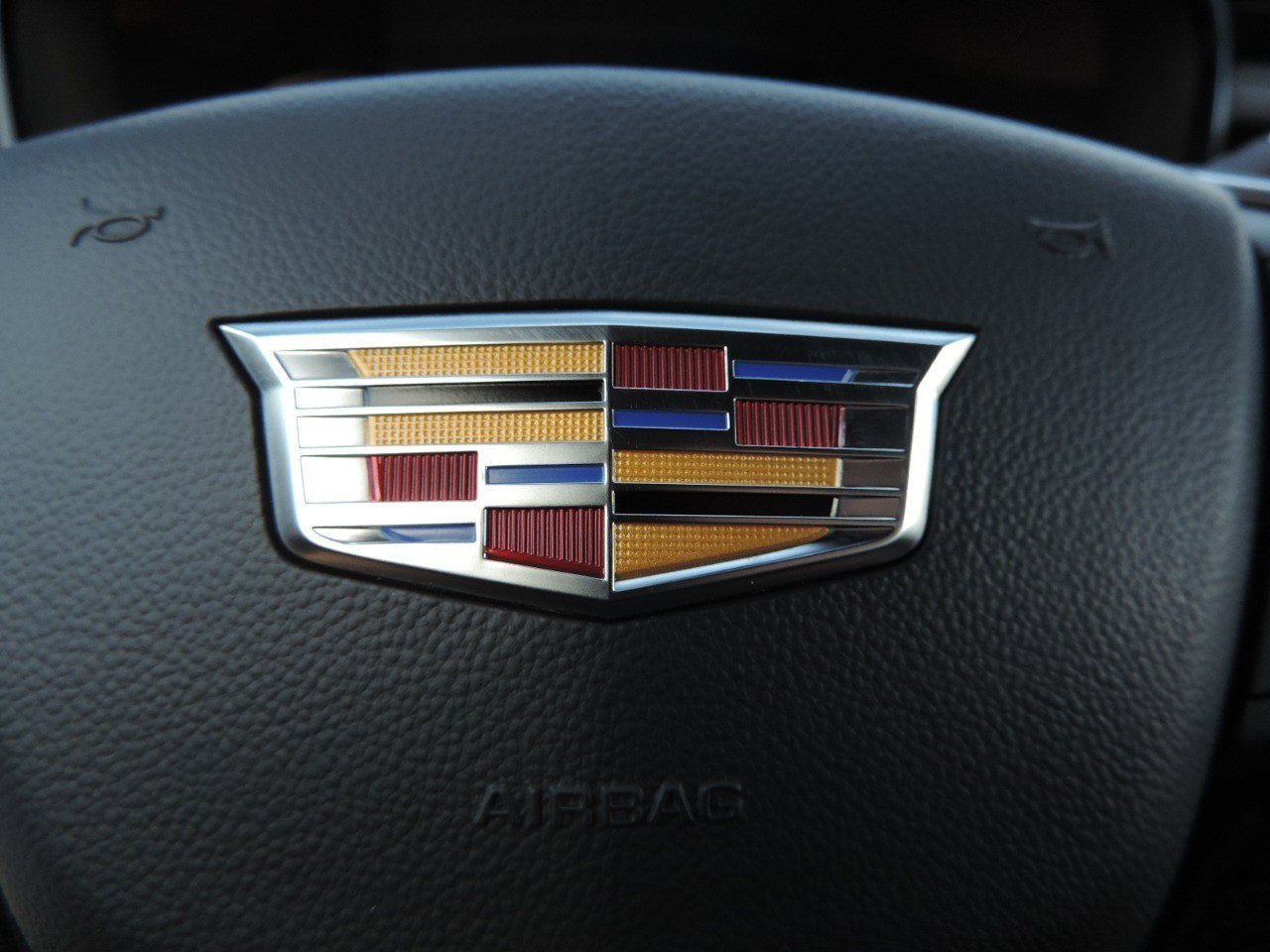 Certified 2025 Cadillac XT5 Premium Luxury image 24