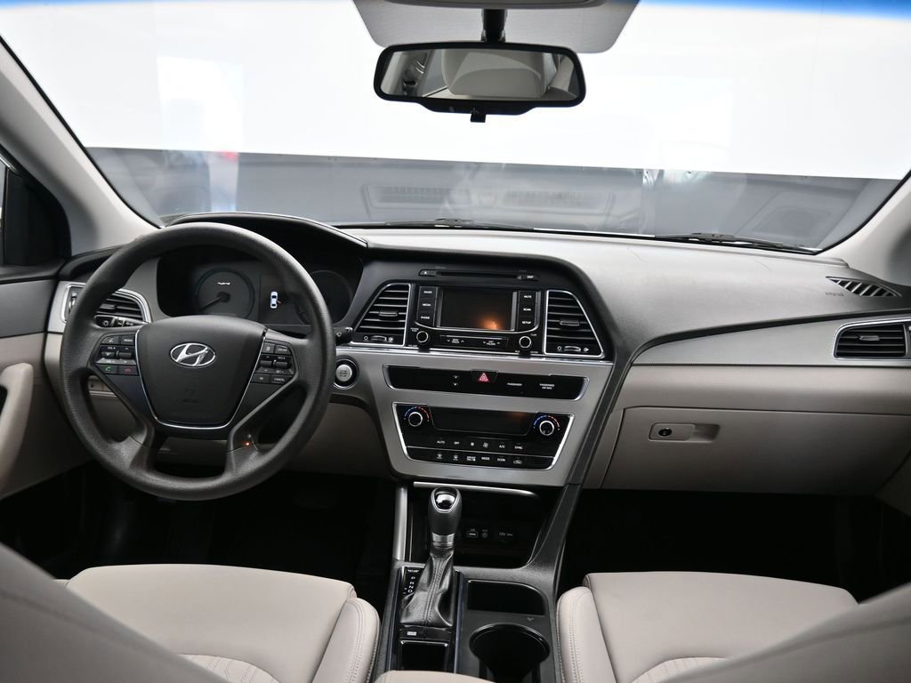 Used 2016 Hyundai Sonata SE image 35