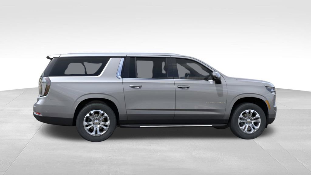 New 2026 Chevrolet Suburban LT w/ Comfort Package image 5