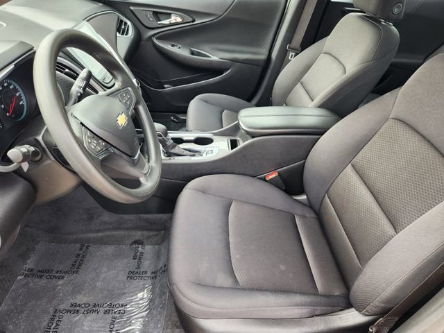Used 2025 Chevrolet Malibu LT FWD image 4