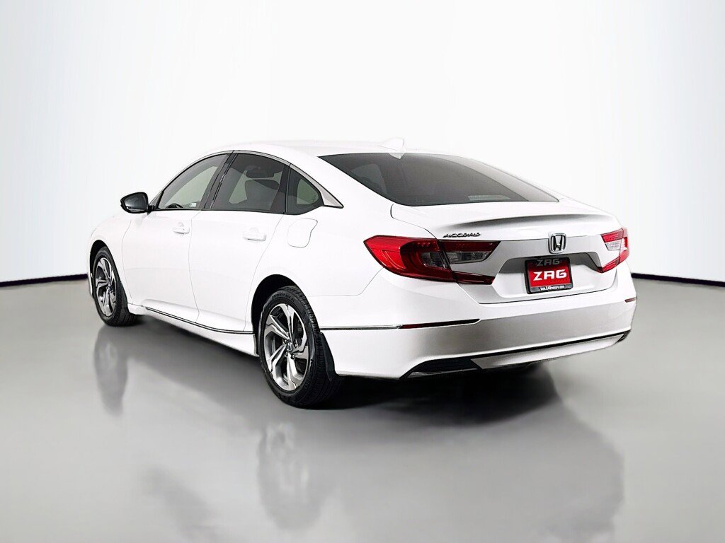 Used 2018 Honda Accord EX image 3