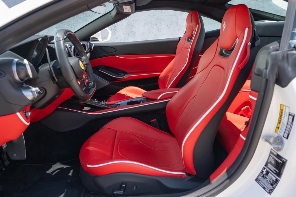 Used 2023 Ferrari Portofino M RWD image 31