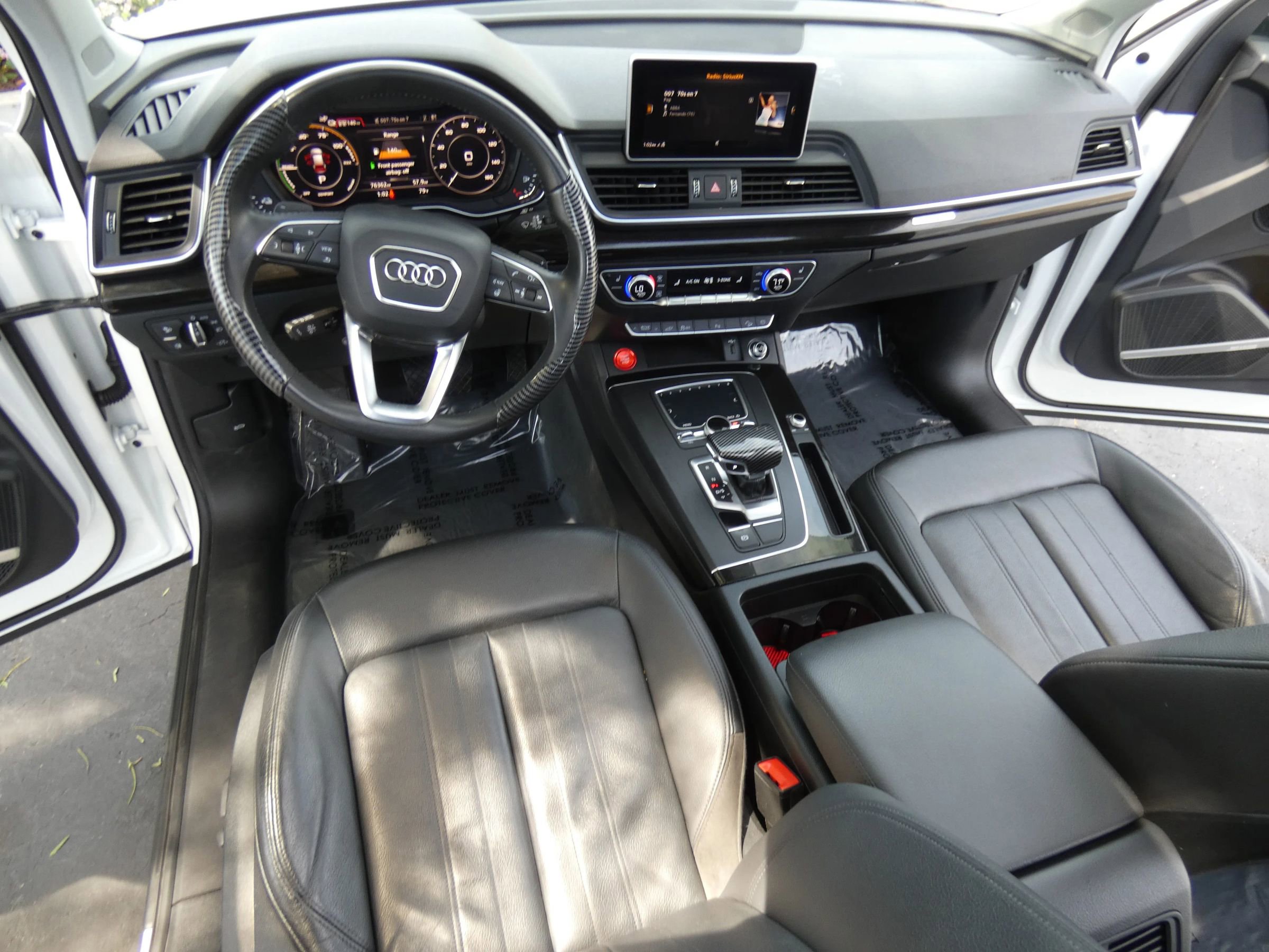 Used 2020 Audi Q5 e Premium Plus image 23