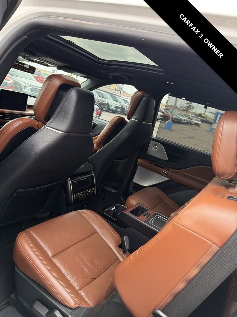 Used 2021 Lincoln Aviator Reserve w/ Equipment Group 202A image 15