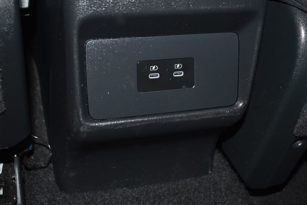 Used 2025 Nissan Rogue SV image 27