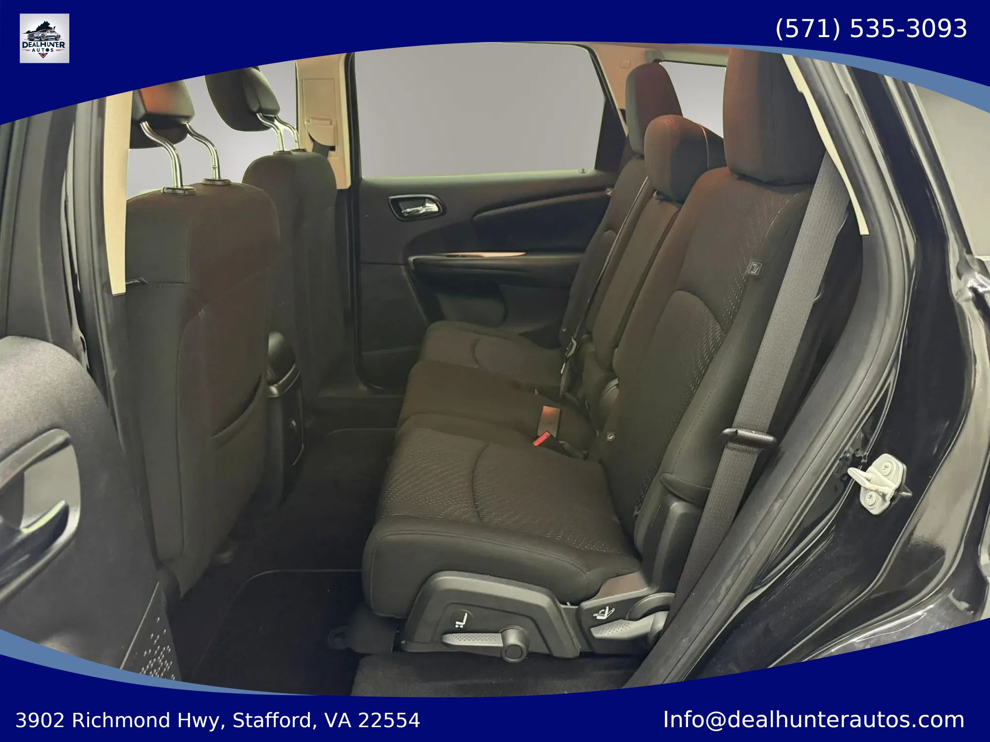 Used 2019 Dodge Journey SE w/ Blacktop Package FWD image 22