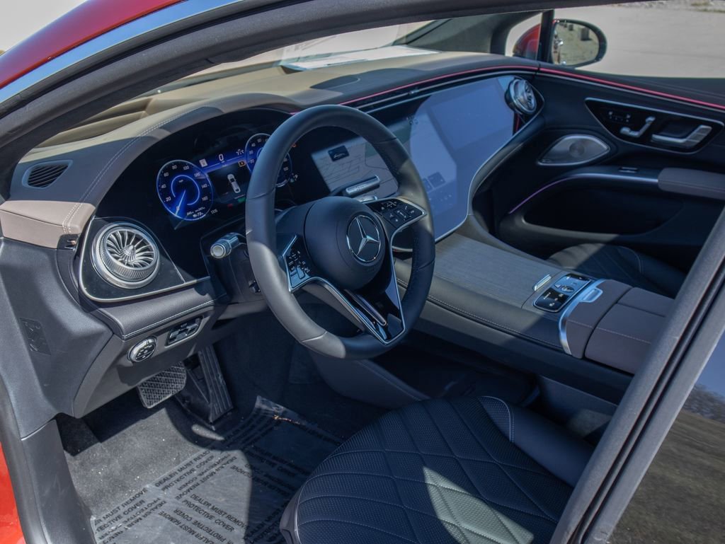 Used 2023 Mercedes-Benz EQS 580 4MATIC Sedan image 19