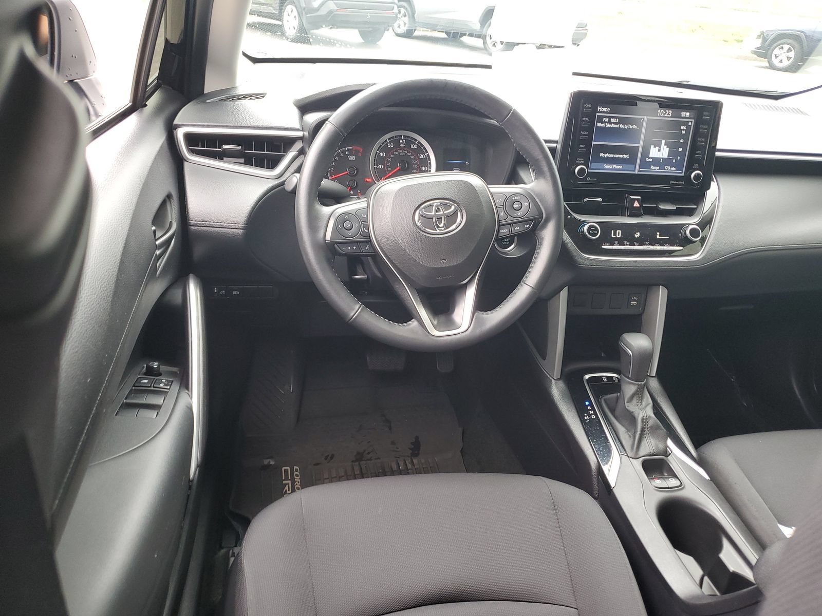 Certified 2022 Toyota Corolla Cross LE w/ Black Badges Package (TMS) AWD/4WD image 11