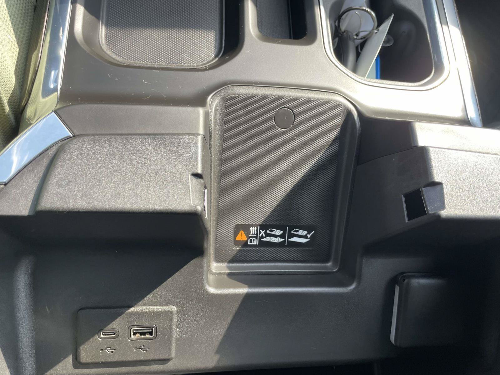 Used 2023 Chevrolet Silverado 1500 LT Trail Boss w/ LT Trail Boss Premium Package AWD/4WD image 29