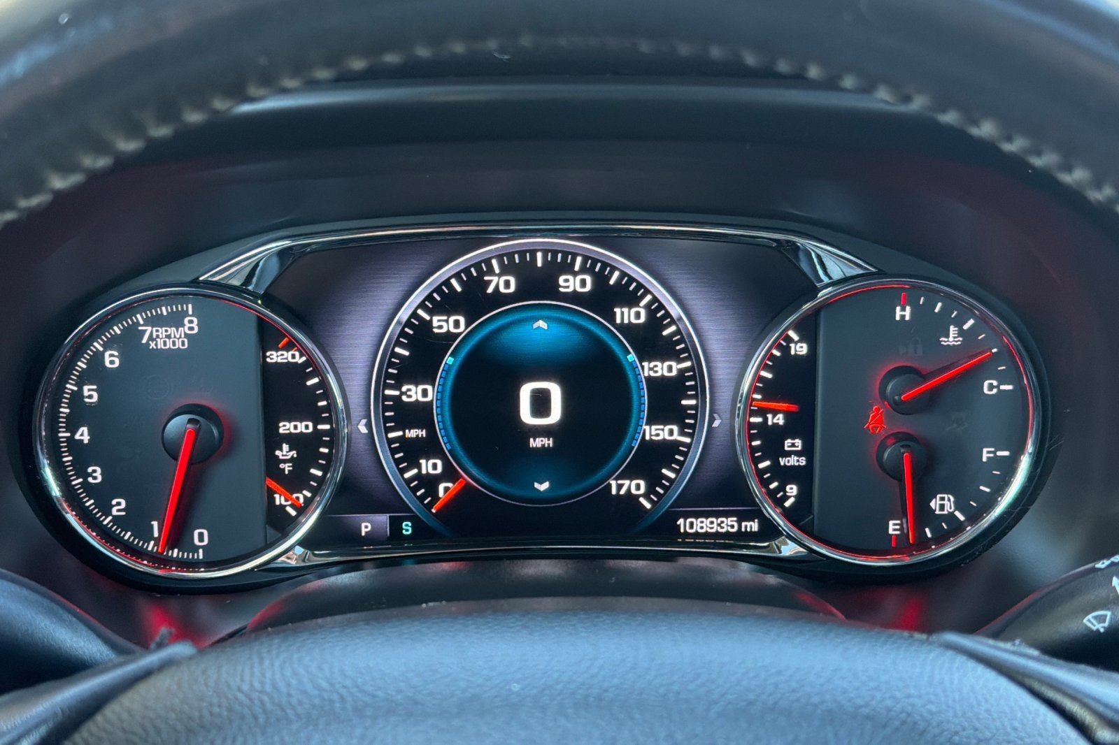 Used 2017 GMC Acadia Denali w/ Technology Package AWD/4WD image 23