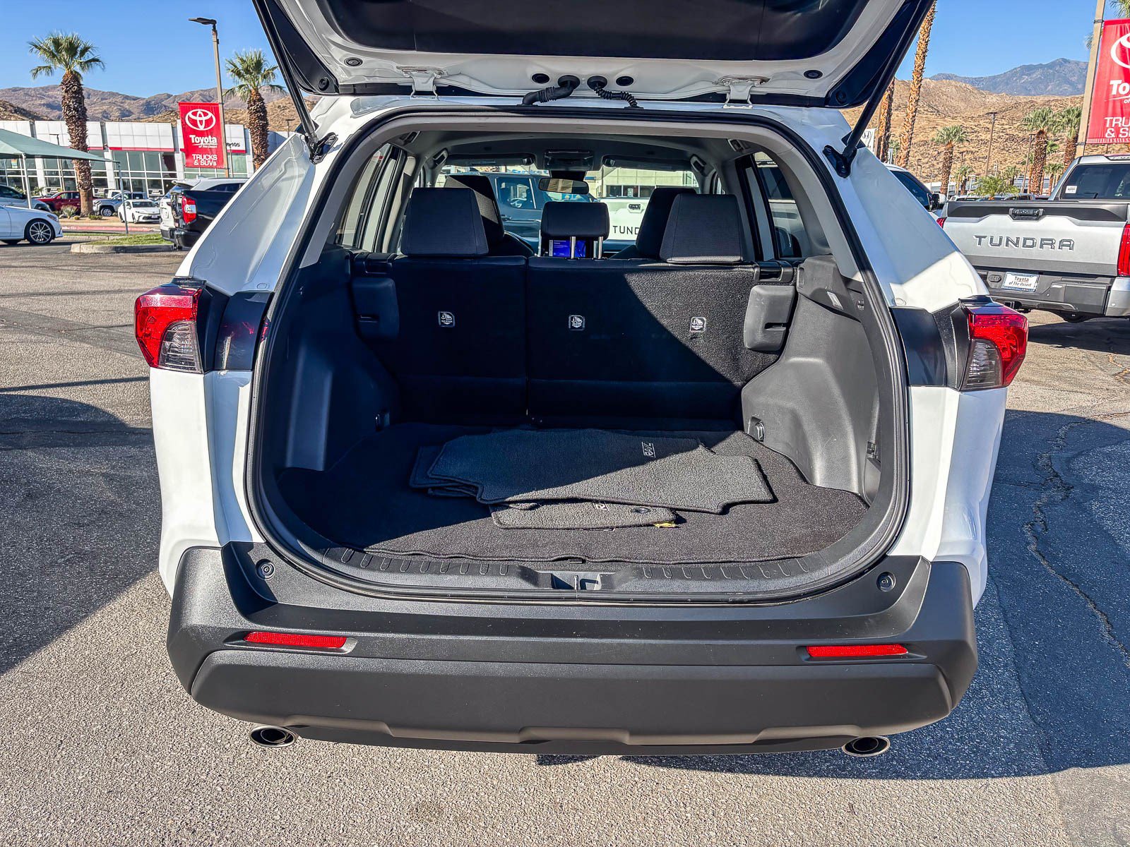 Certified 2024 Toyota RAV4 XLE AWD/4WD image 13