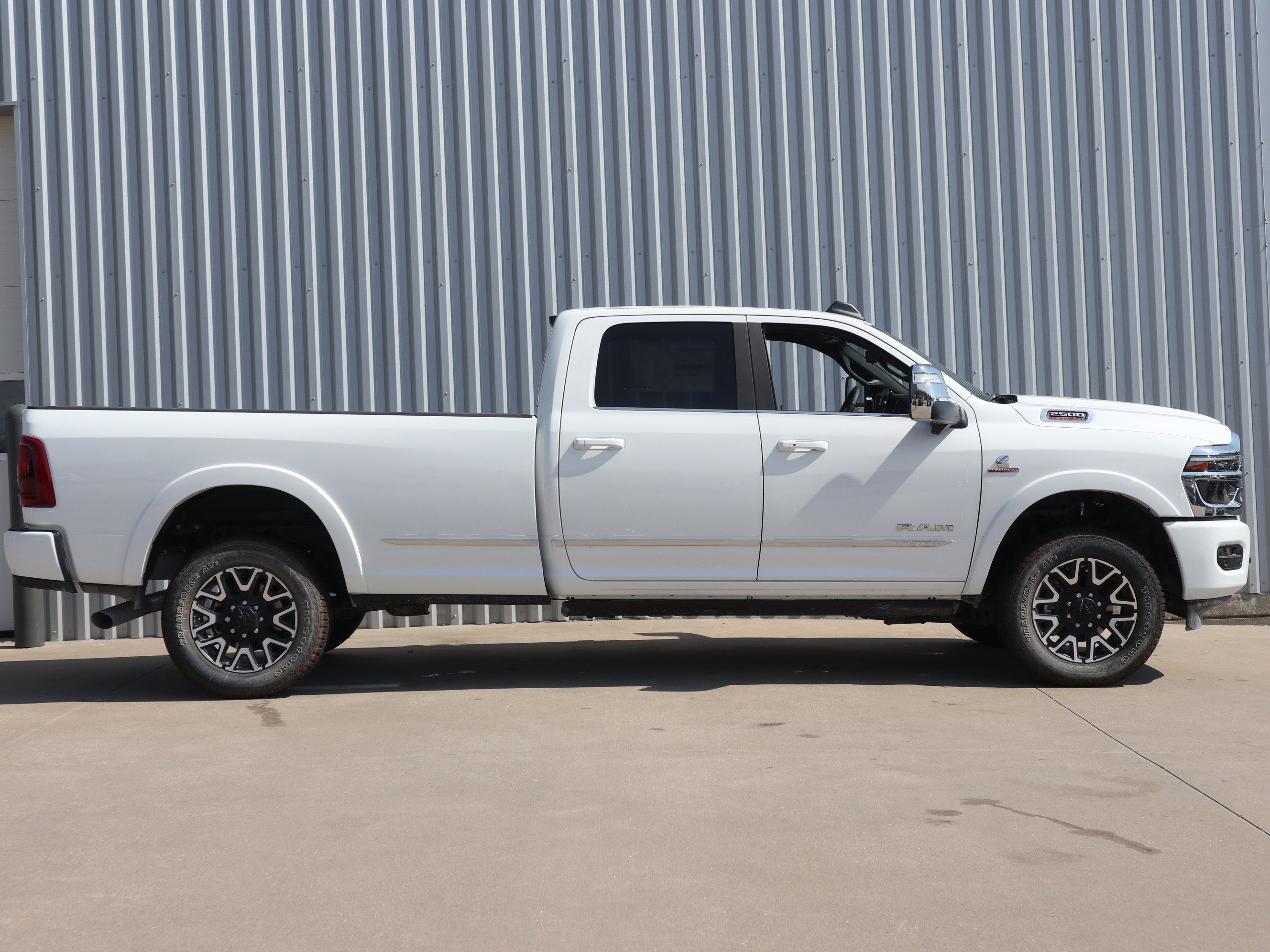 New 2026 RAM 2500 Limited image 4