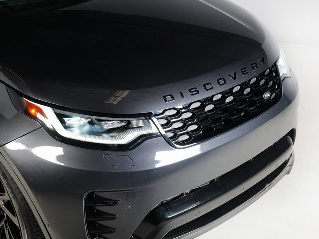 Used 2024 Land Rover Discovery Dynamic SE AWD/4WD image 28