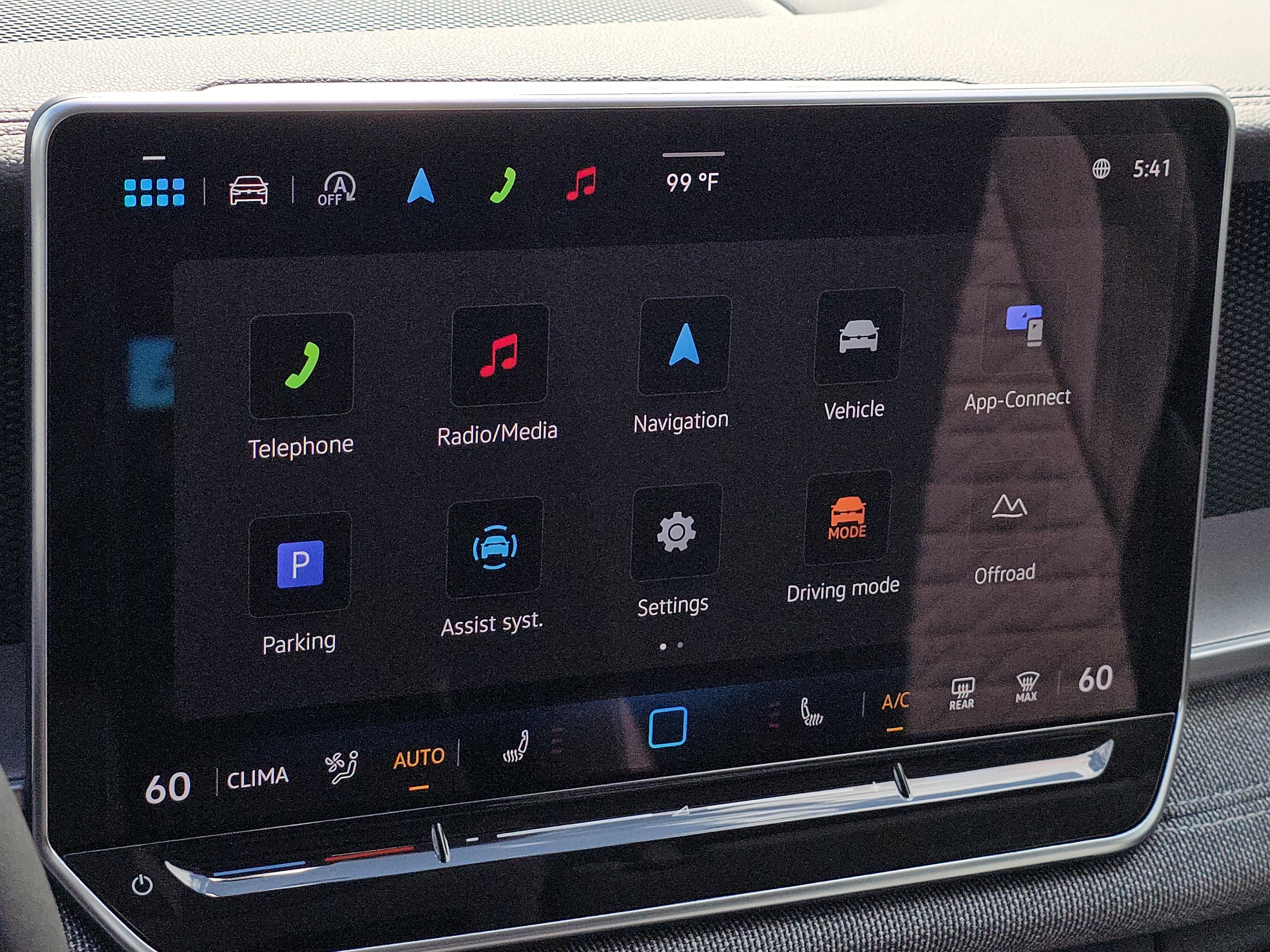 New 2025 Volkswagen Tiguan S image 25