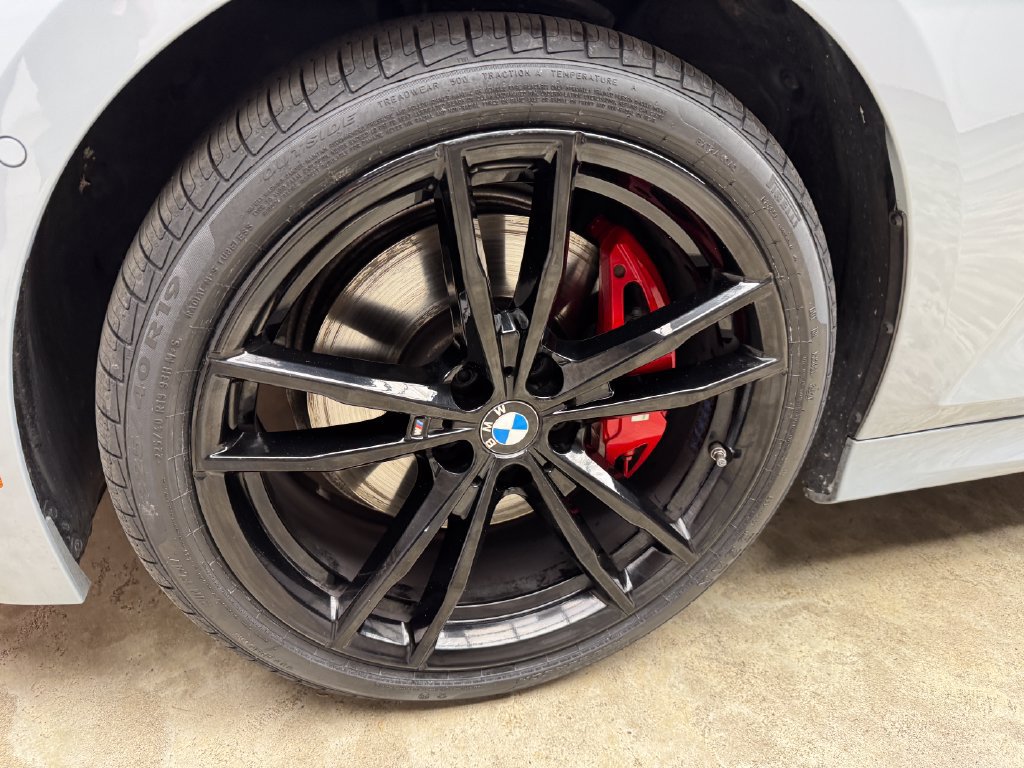 Certified 2024 BMW 330i xDrive Sedan w/ M Sport Package AWD/4WD image 29