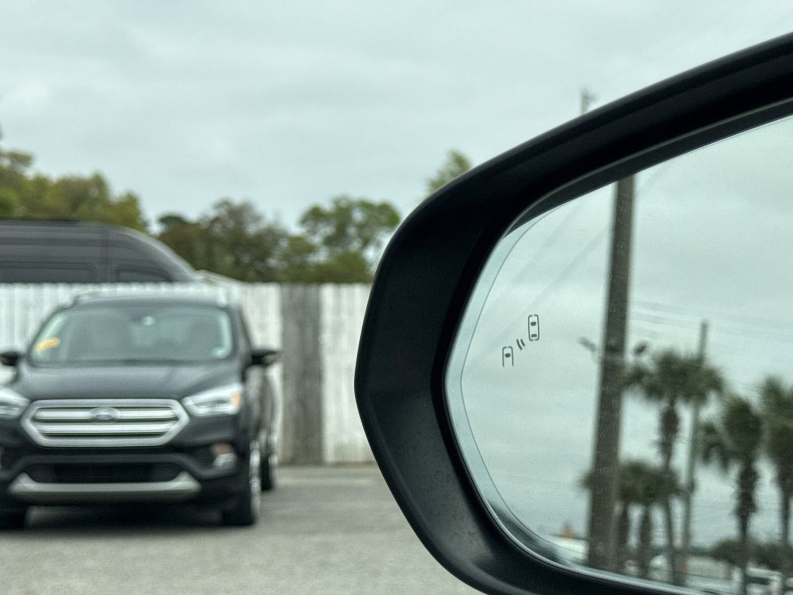 Used 2023 Lexus RX 350 FWD w/ Accessory Package image 39