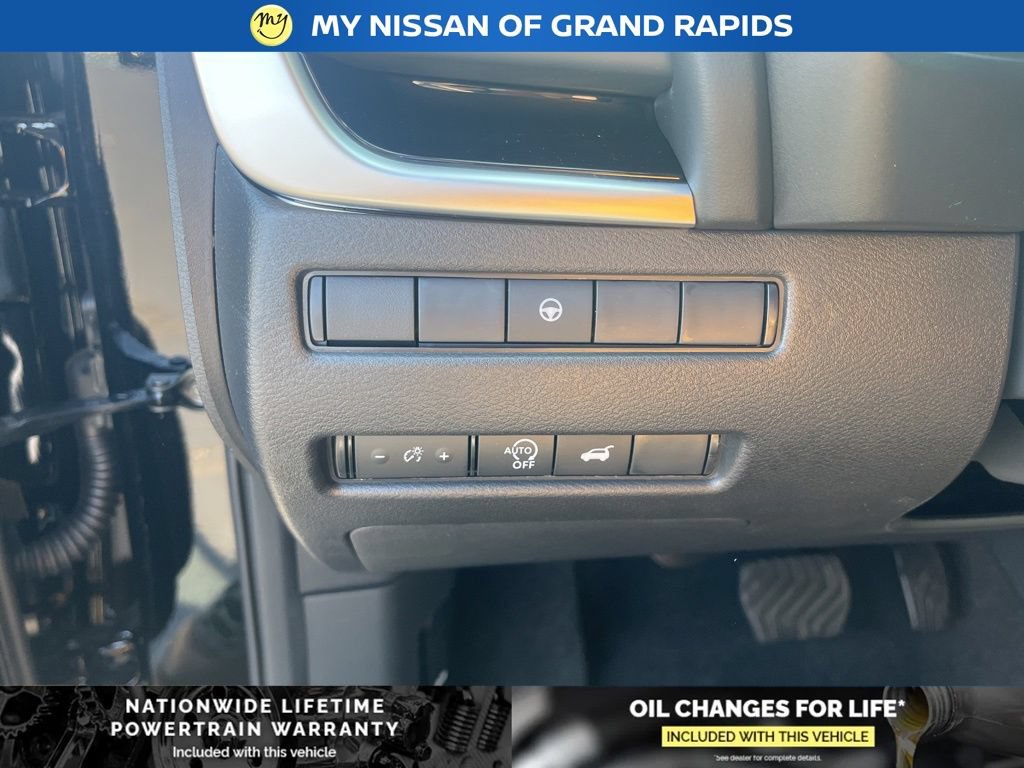 New 2026 Nissan Rogue SV w/ Rock Creek Premium Package AWD/4WD image 18