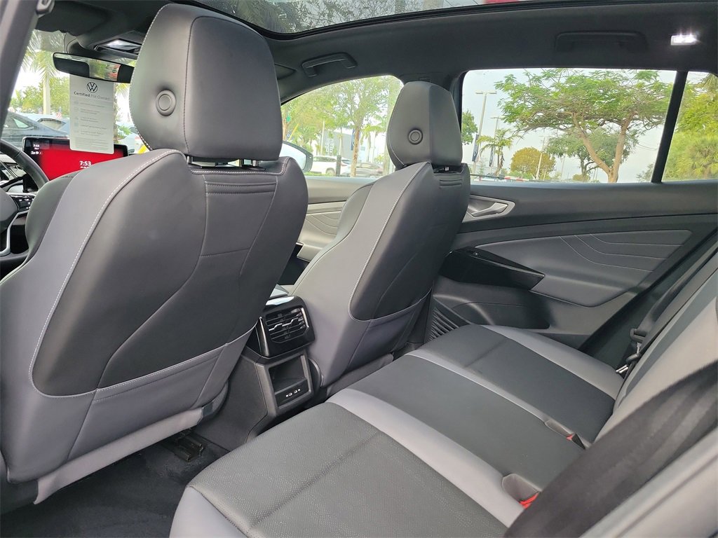 Certified 2024 Volkswagen ID.4 S image 8