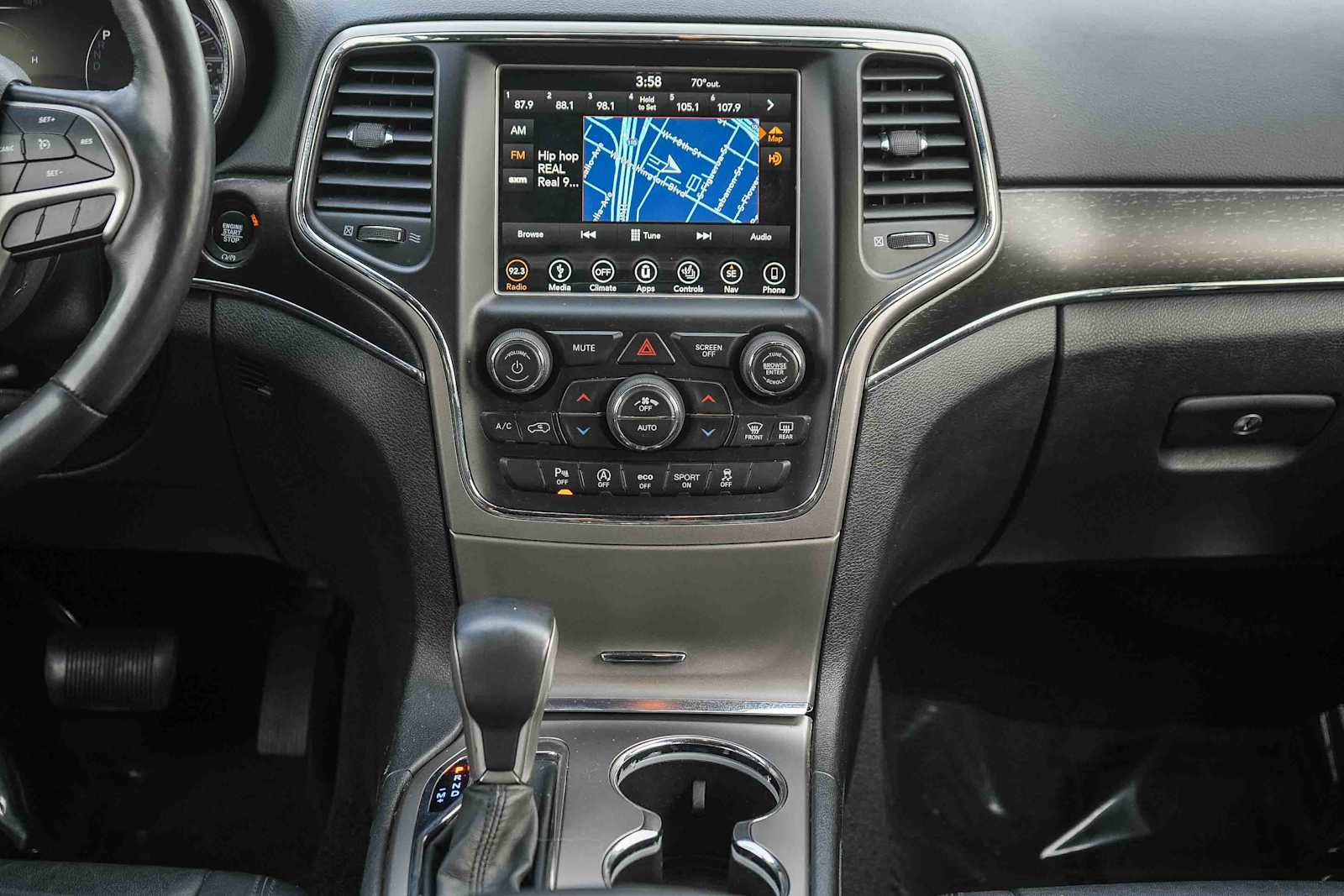 Used 2018 Jeep Grand Cherokee Limited image 13