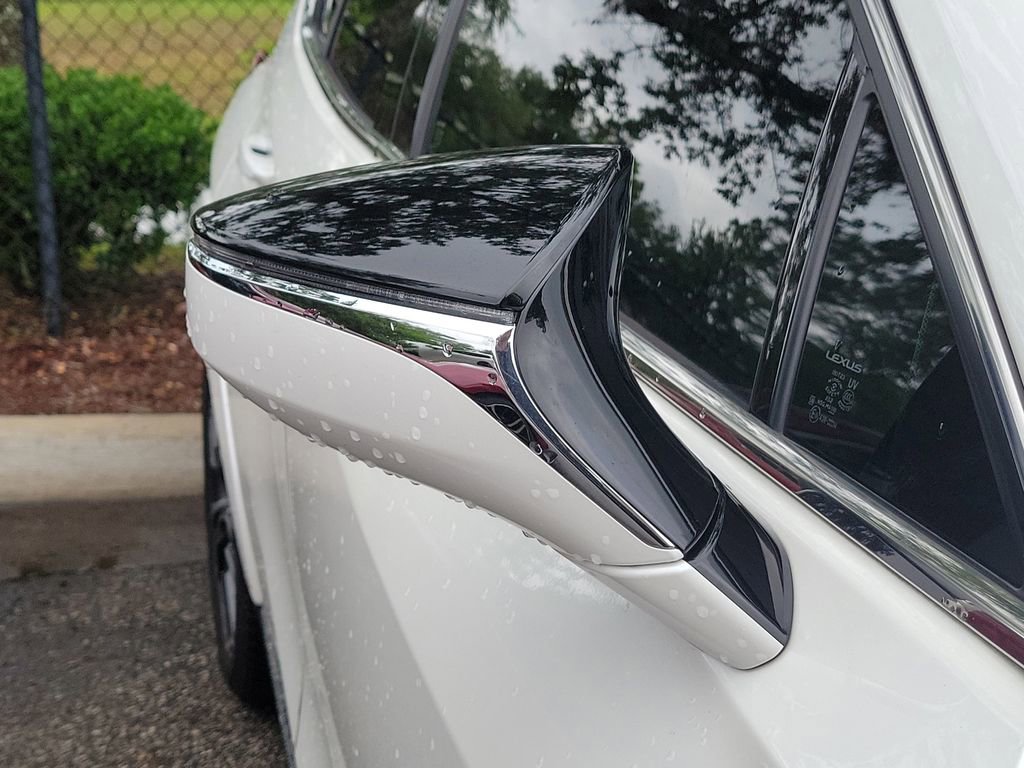 Used 2023 Lexus UX 250h FWD w/ Accessory Package (Z2) image 11