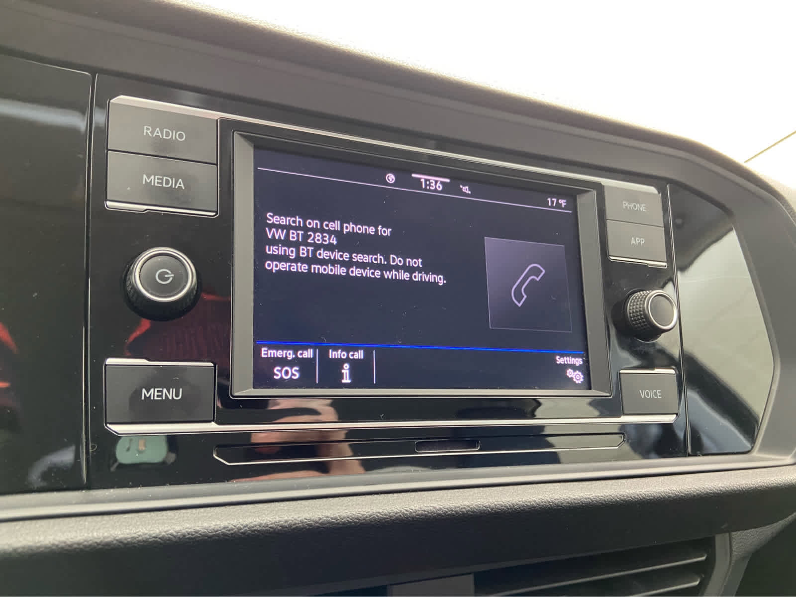 Used 2024 Volkswagen Jetta SE image 24