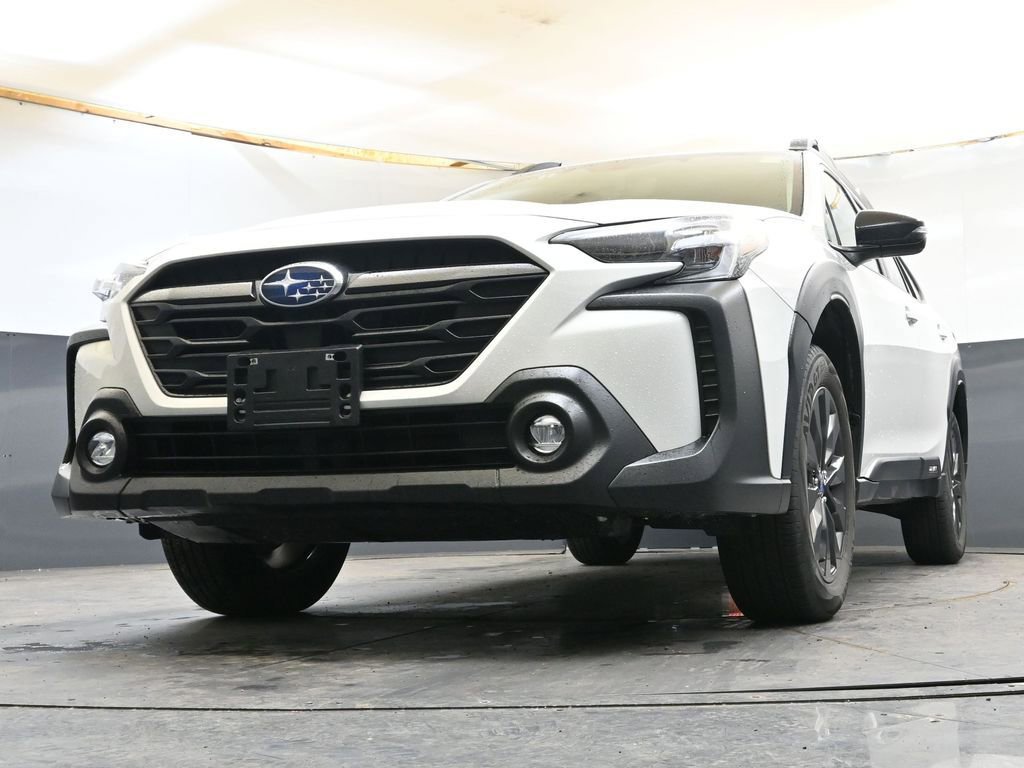 Certified 2025 Subaru Outback Onyx Edition AWD/4WD image 41