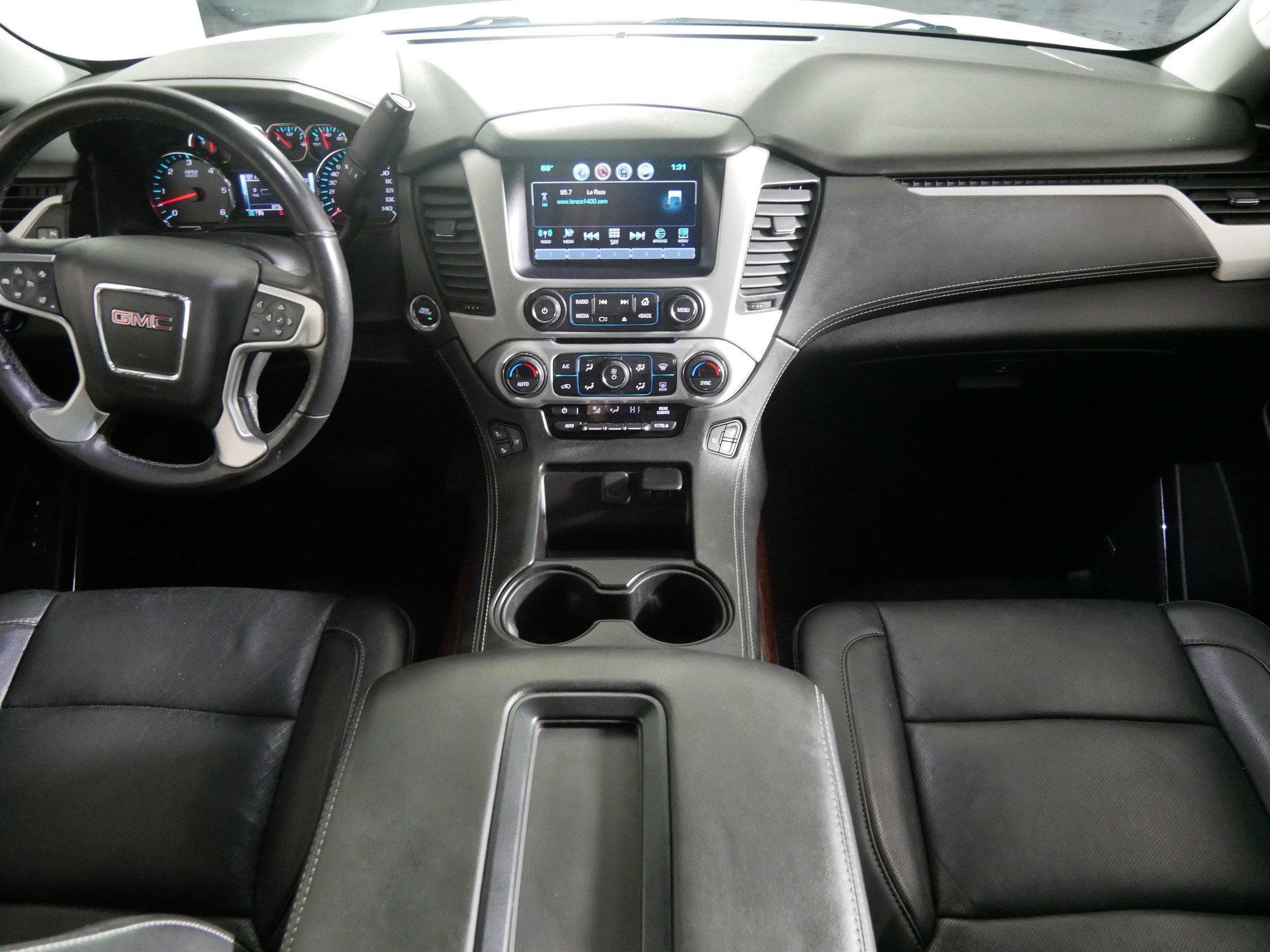 Certified 2019 GMC Yukon SLT AWD/4WD image 10