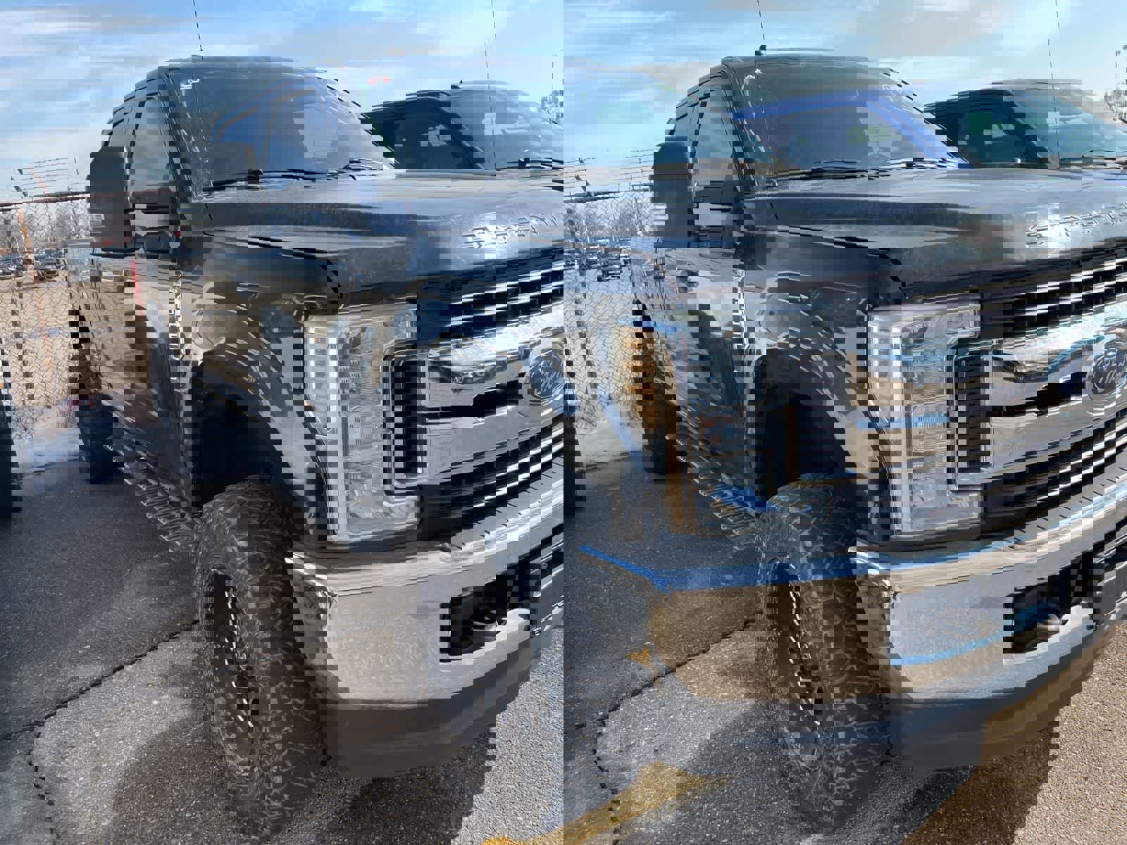 Used 2019 Ford F250 XLT w/ FX4 Off-Road Package image 17