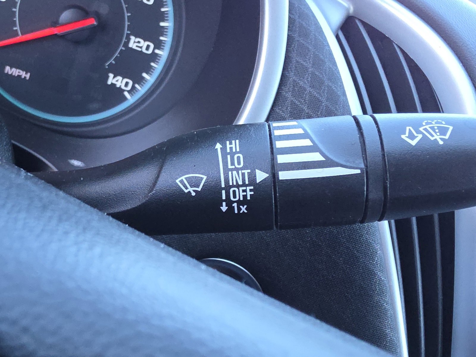 Used 2023 Chevrolet Malibu LT image 7