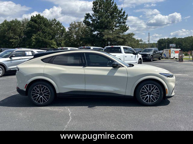 New 2025 Ford Mustang Mach-E Premium image 8