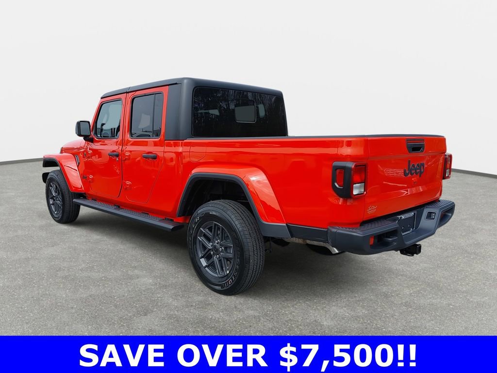 New 2025 Jeep Gladiator Sport image 7