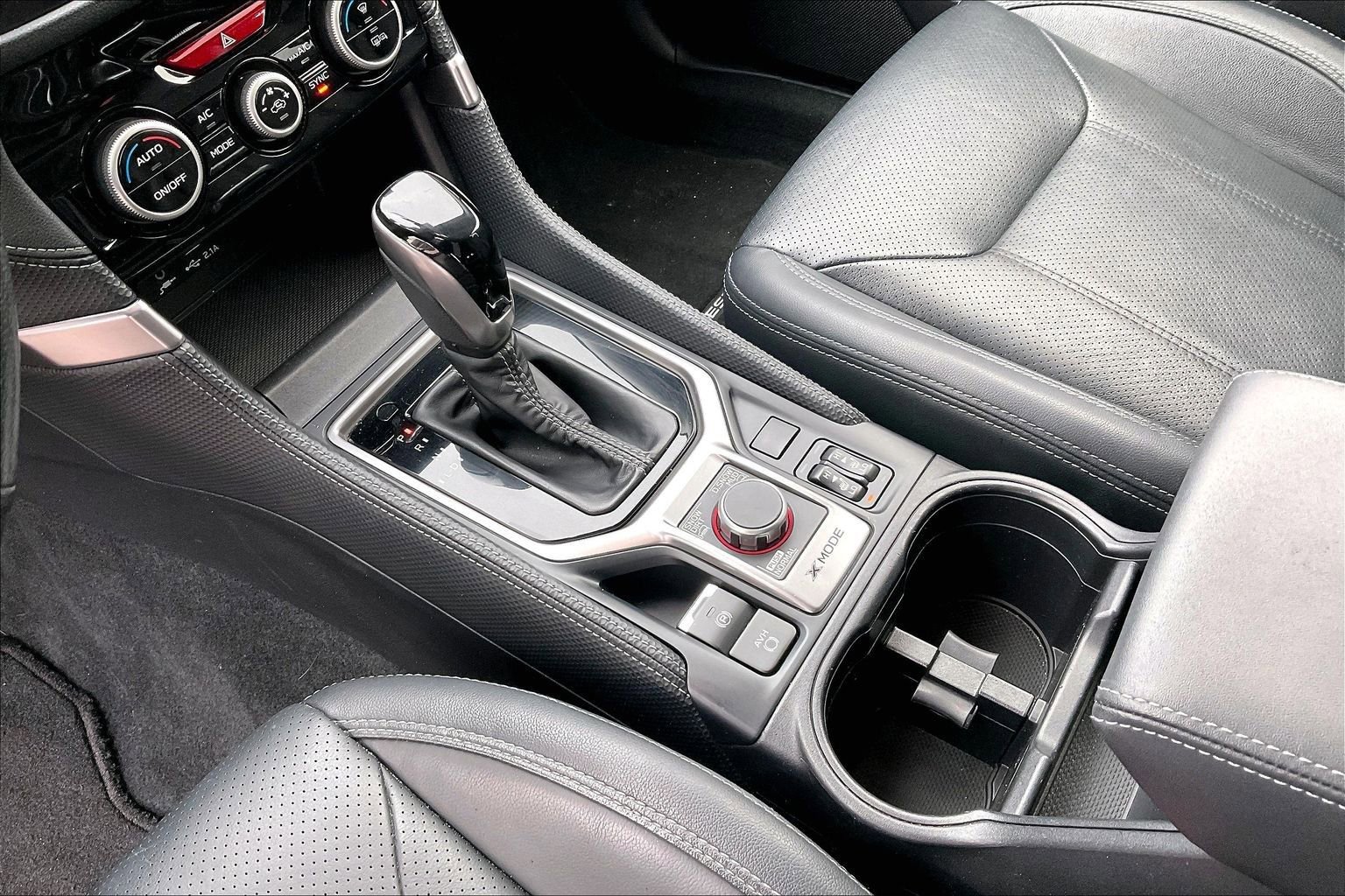 Used 2020 Subaru Forester Limited image 13