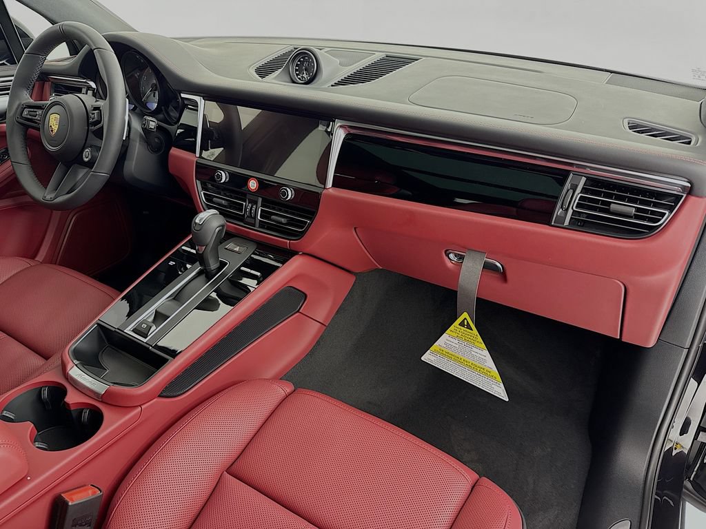 New 2026 Porsche Macan S AWD/4WD image 33