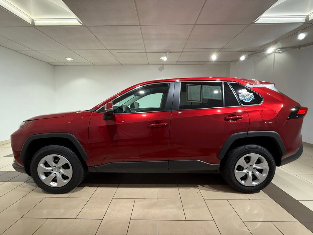 Certified 2025 Toyota RAV4 LE AWD/4WD image 2