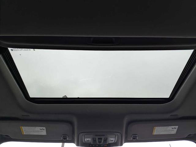 Used 2024 GMC Sierra 3500 Denali w/ Denali Reserve Package image 25