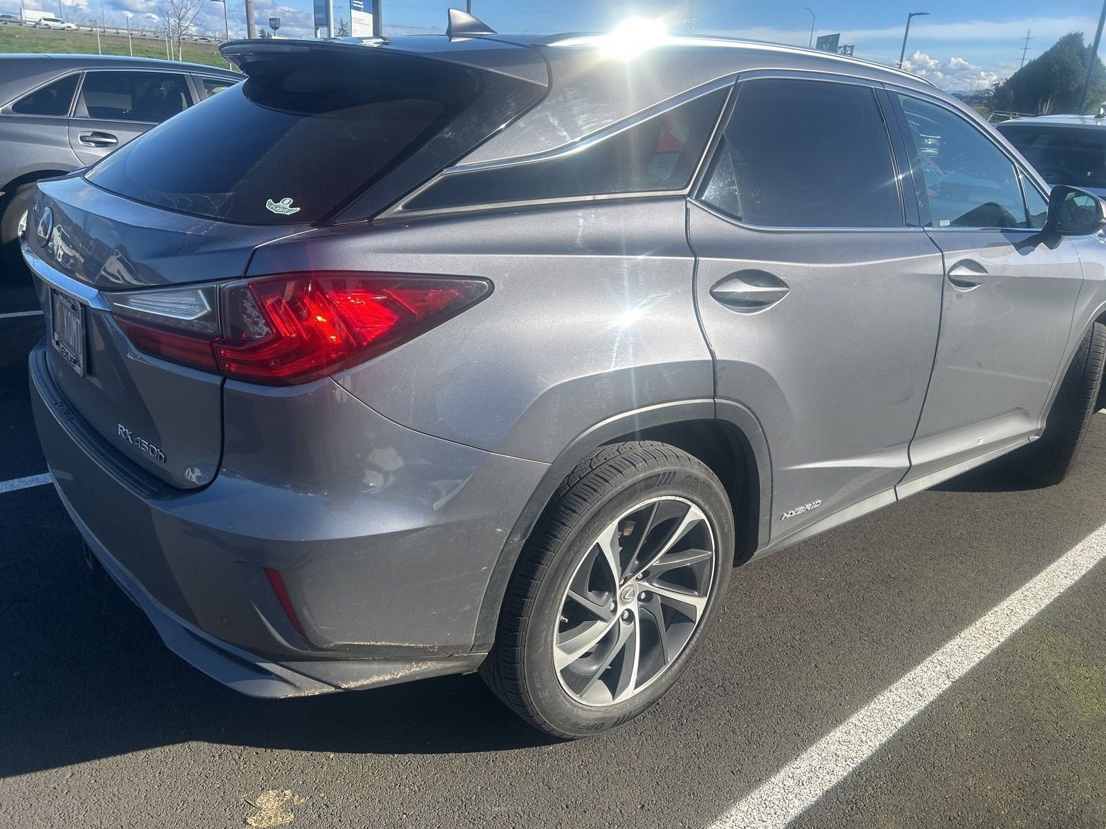 Used 2017 Lexus RX 450h AWD image 3