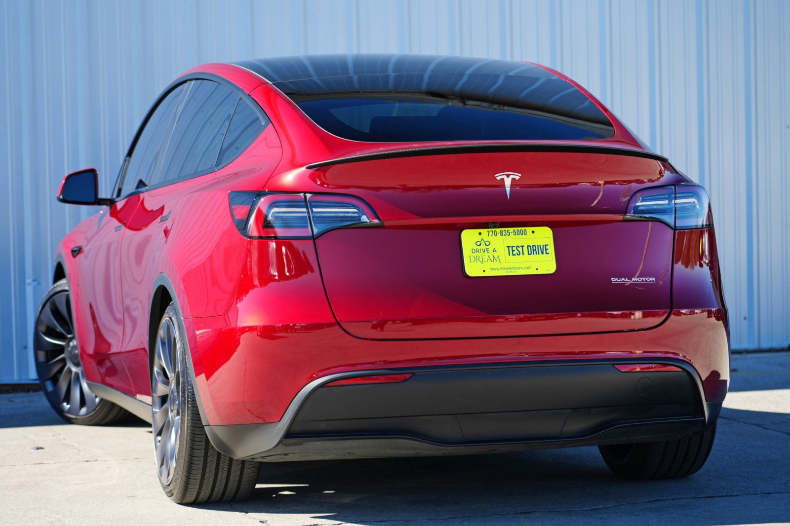Used 2024 Tesla Model Y Performance image 6